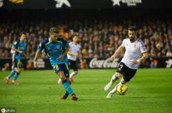 英雄联盟总决赛时间-瓦拉多利德主场战平塞维利亚，互交白卷的简单介绍