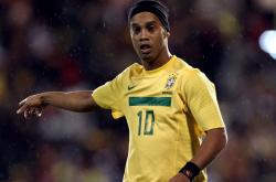 LOL赛事-平行宇宙的救赎之夜，当欧冠门将与NBA后卫跨越次元相遇