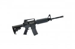 英雄联盟总决赛直播-波兰盾牌锁死黄色潜水艇，德国引擎萨内成为关键先生