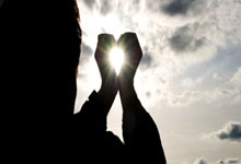 当绿茵闪电撞上绿衫铁壁！姆巴佩奥运单挑凯尔特人，数据揭秘世纪交锋