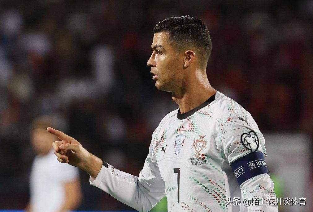 罗纳尔多摆脱防守，小组前景一片光明的简单介绍