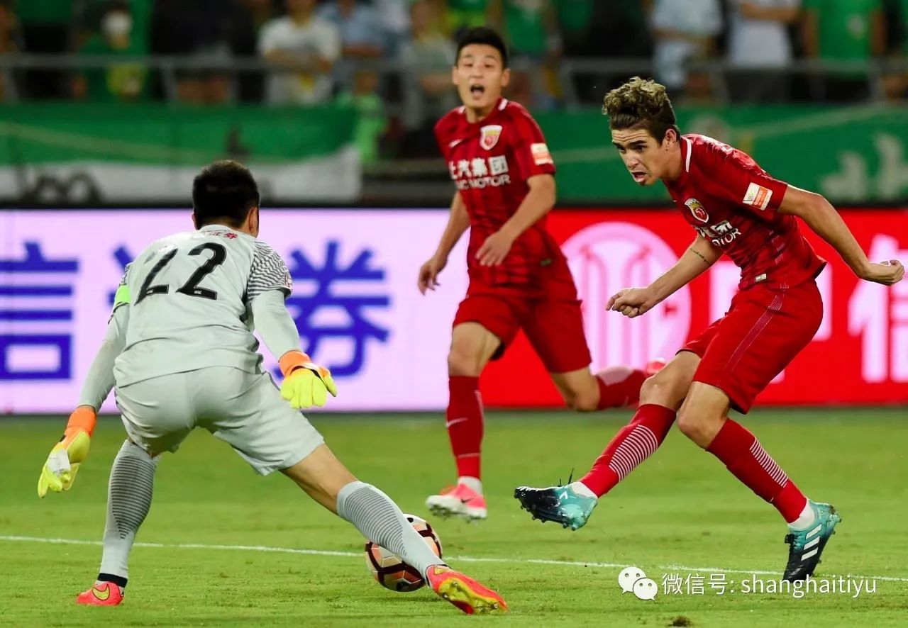 上港大胜富德,领先积分榜第一 上港大胜富德,领先积分榜第一