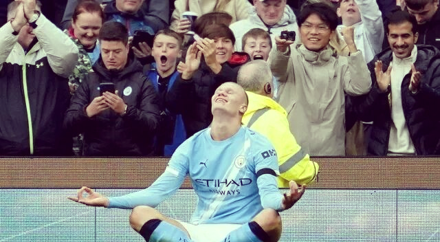 关于曼联遭遇惨败，调整战术备战下轮的信息