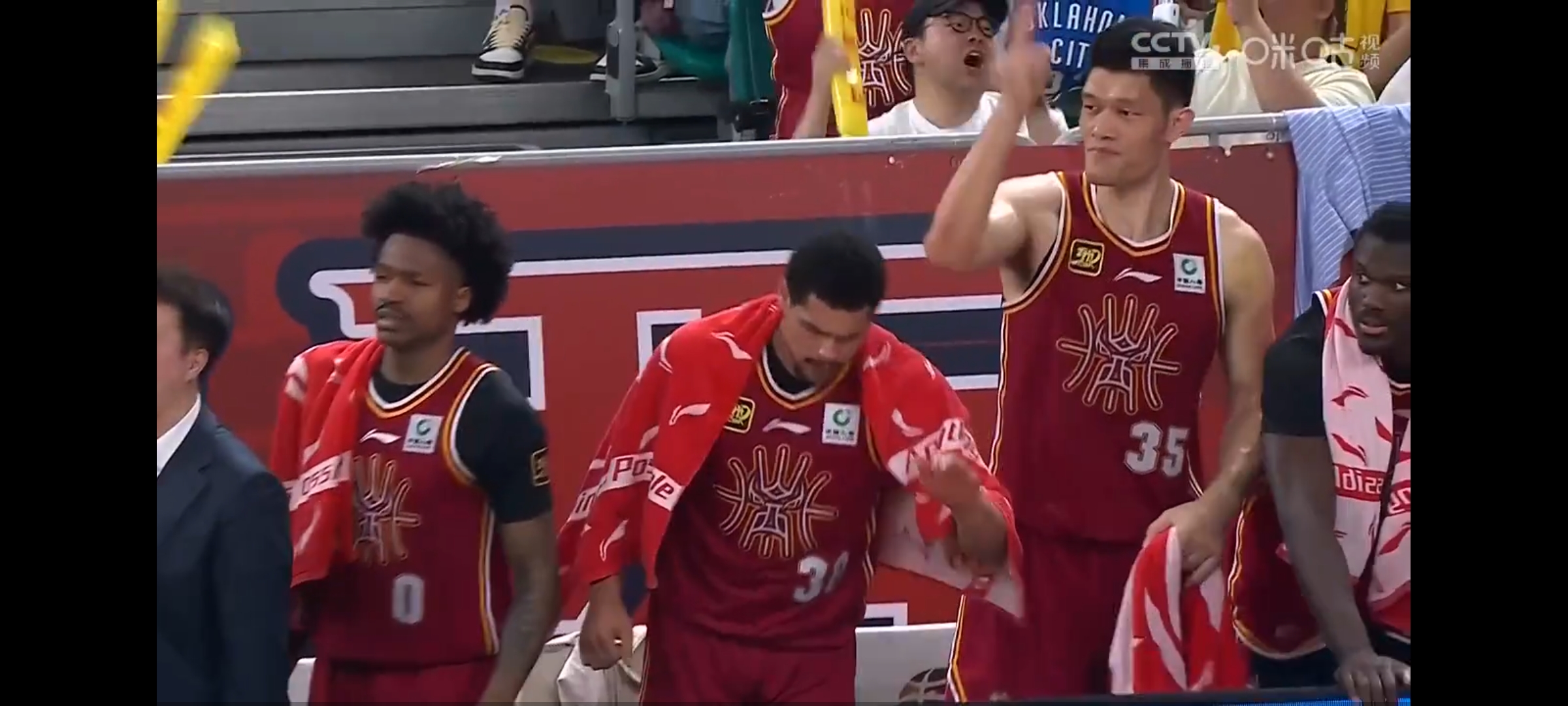 青海队主场击败山西队，打破对手围困