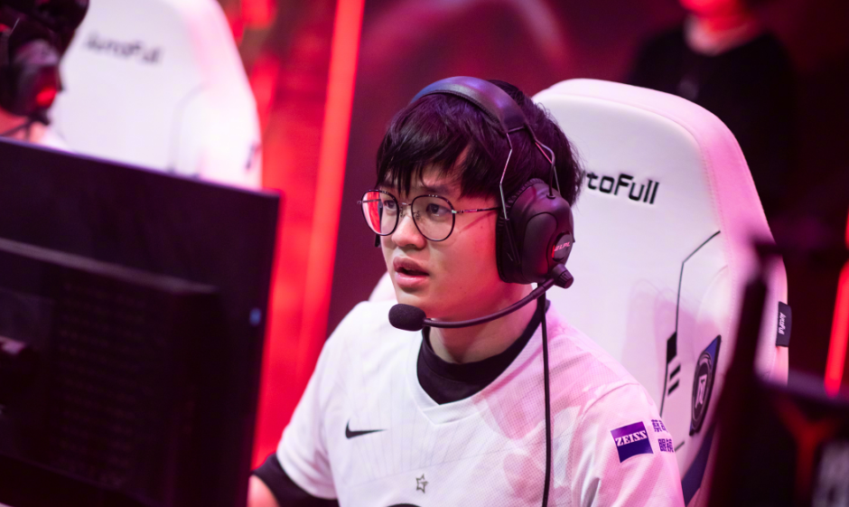 包含马赛绝杀RNG,Ruler攻防两端统治比赛峡谷大战淘汰赛,强势挺进下一轮的词条 包含马赛绝杀RNG,Ruler攻防两端统治比赛峡谷大战淘汰赛,强势挺进下一轮的词条