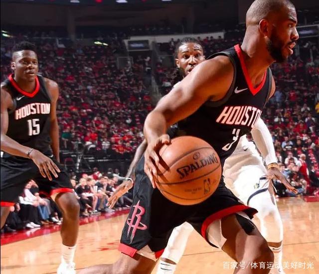 吉林队险胜江苏队,保罗带队取胜 吉林队险胜江苏队,保罗带队取胜