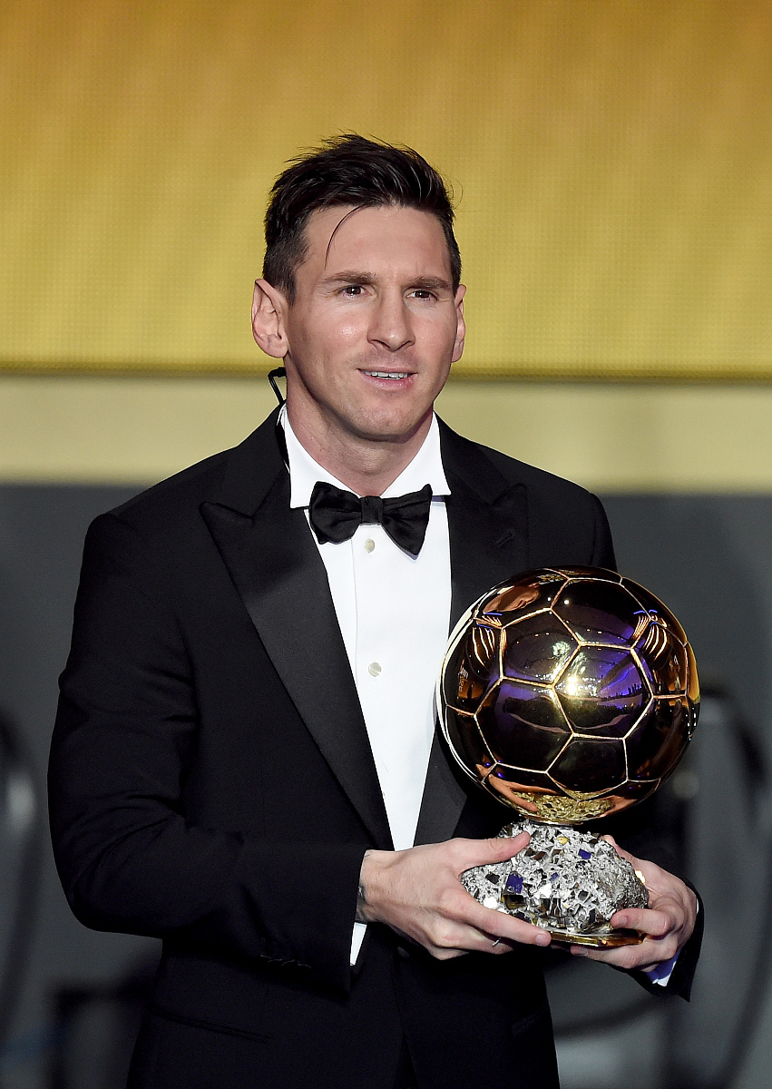 莱比锡红牛绝杀AC米兰,梅西统治全场 莱比锡红牛绝杀AC米兰,梅西统治全场