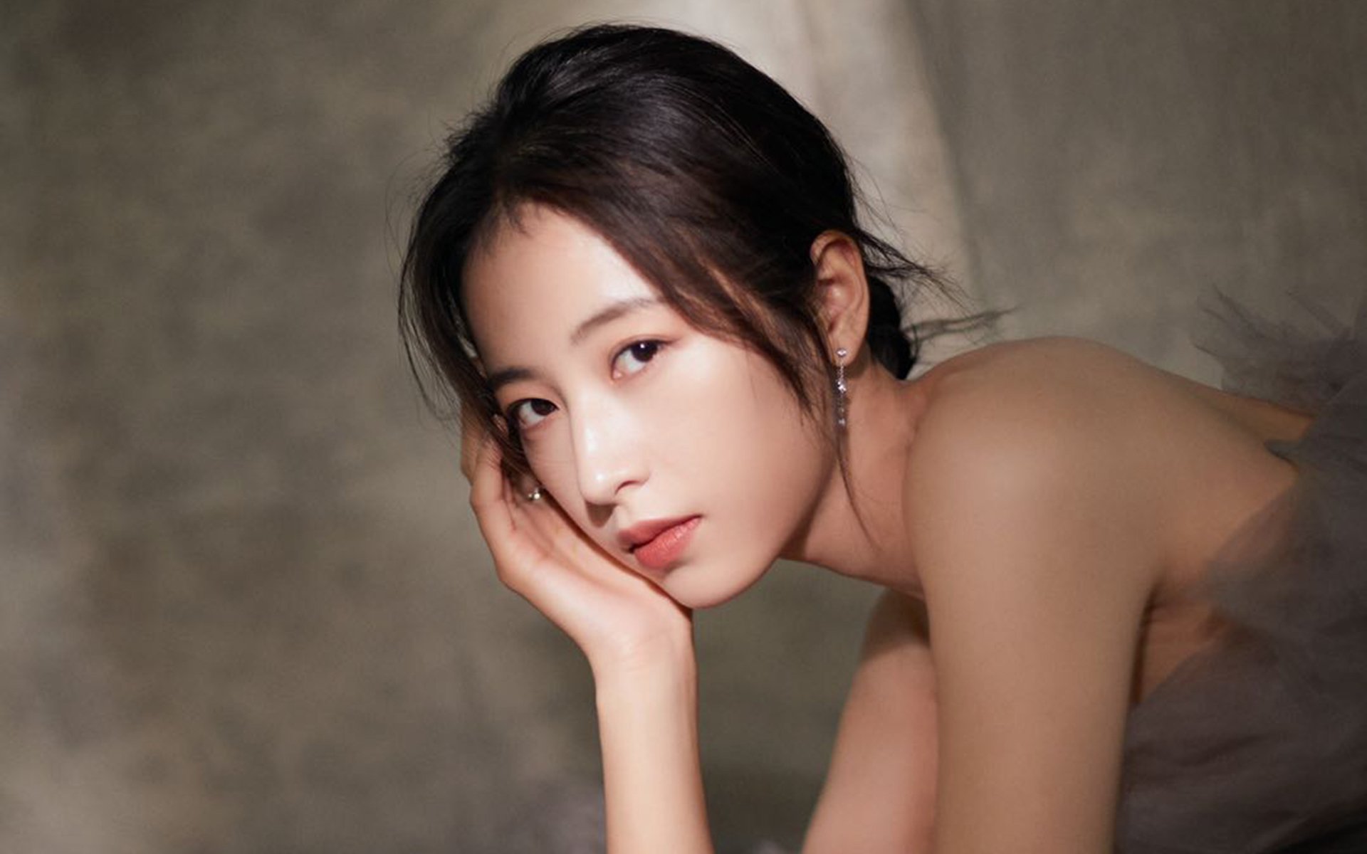 高原上的雄鹰，当特奥在3574米处挺身而出，英格兰的狮吼归于沉寂