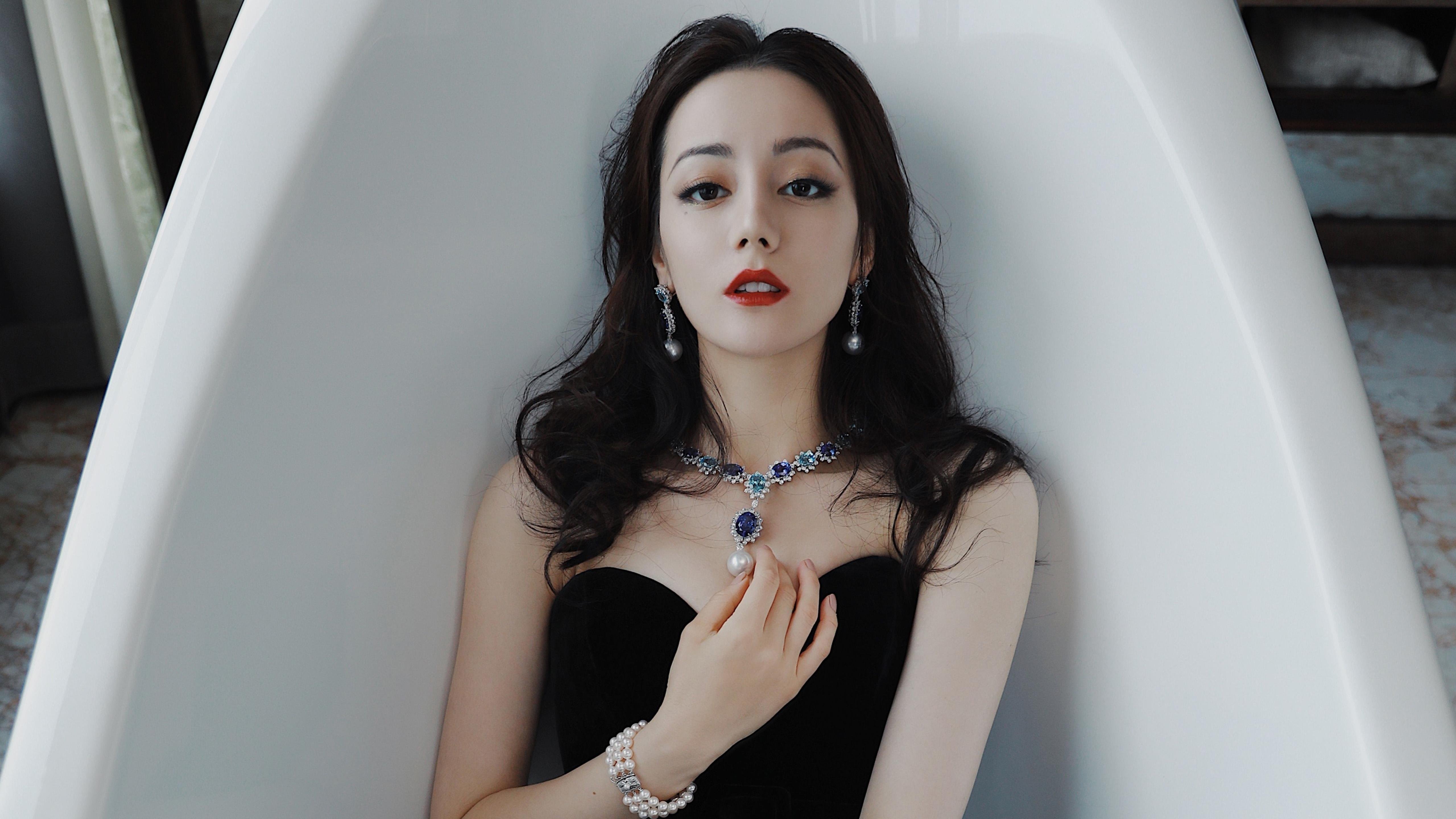 沙漠之鹰加时振翅，阿什拉夫一剑封喉，卡塔尔改写亚洲足球历史唯一篇章